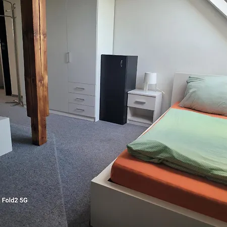 Ubytovna Kadan Apartment